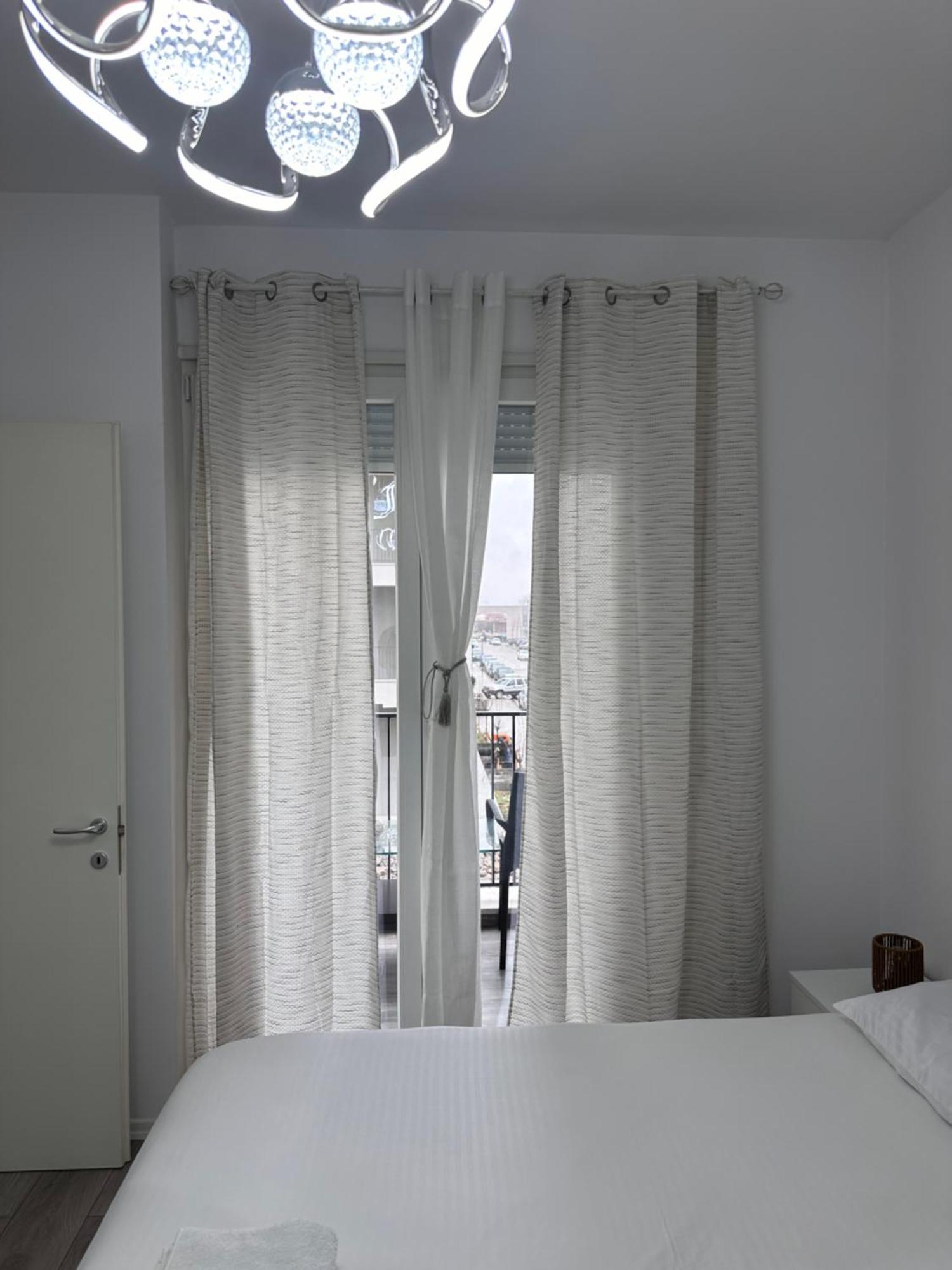 Bratti'S Apartment Near Tirana Center And Mother Teresa Airport Exterior foto